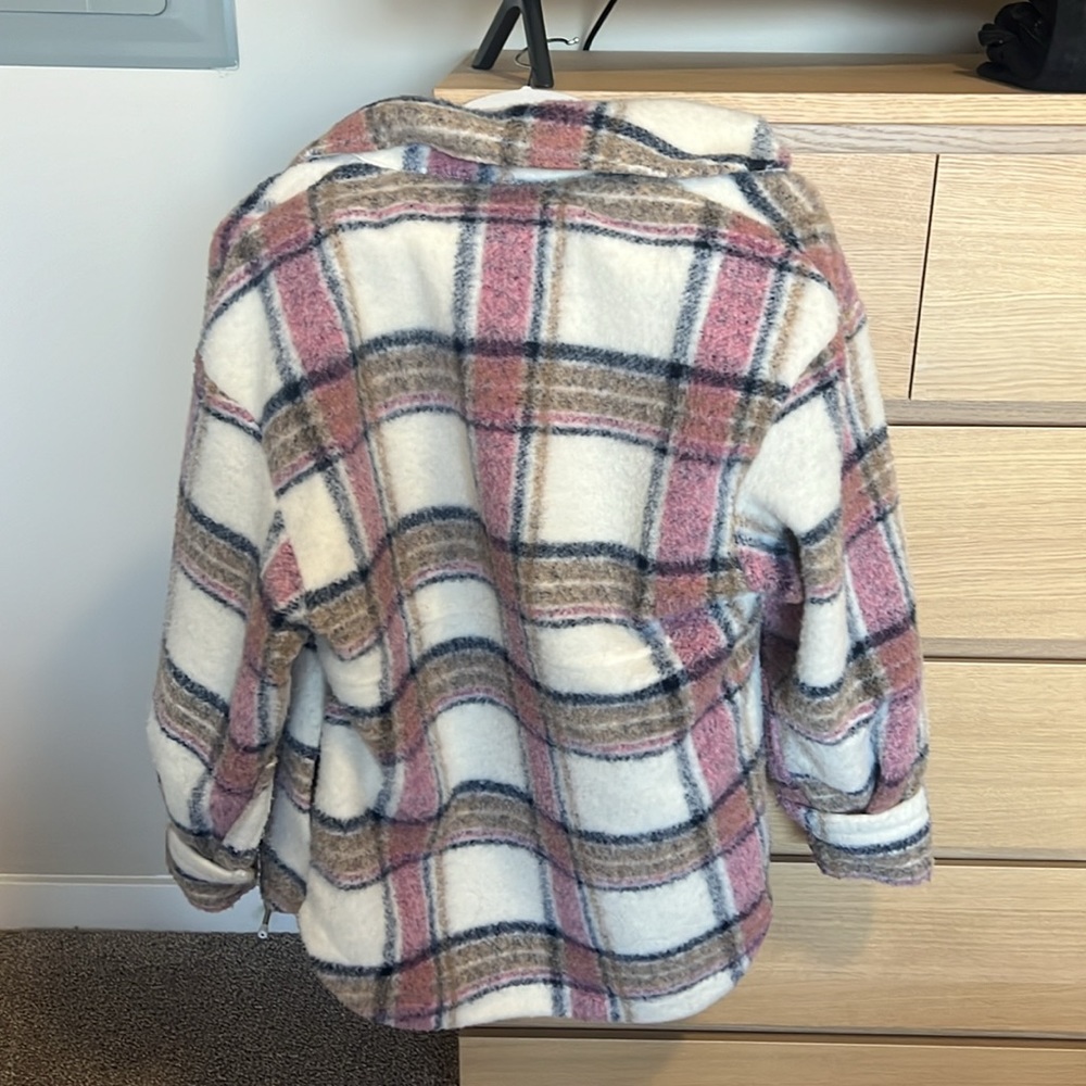 Flannel - Picture 2 of 4